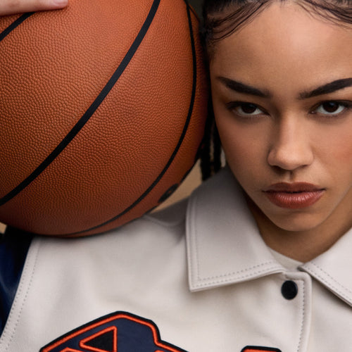 news/kith-women-for-the-new-york-knicks-2024-editorial-1