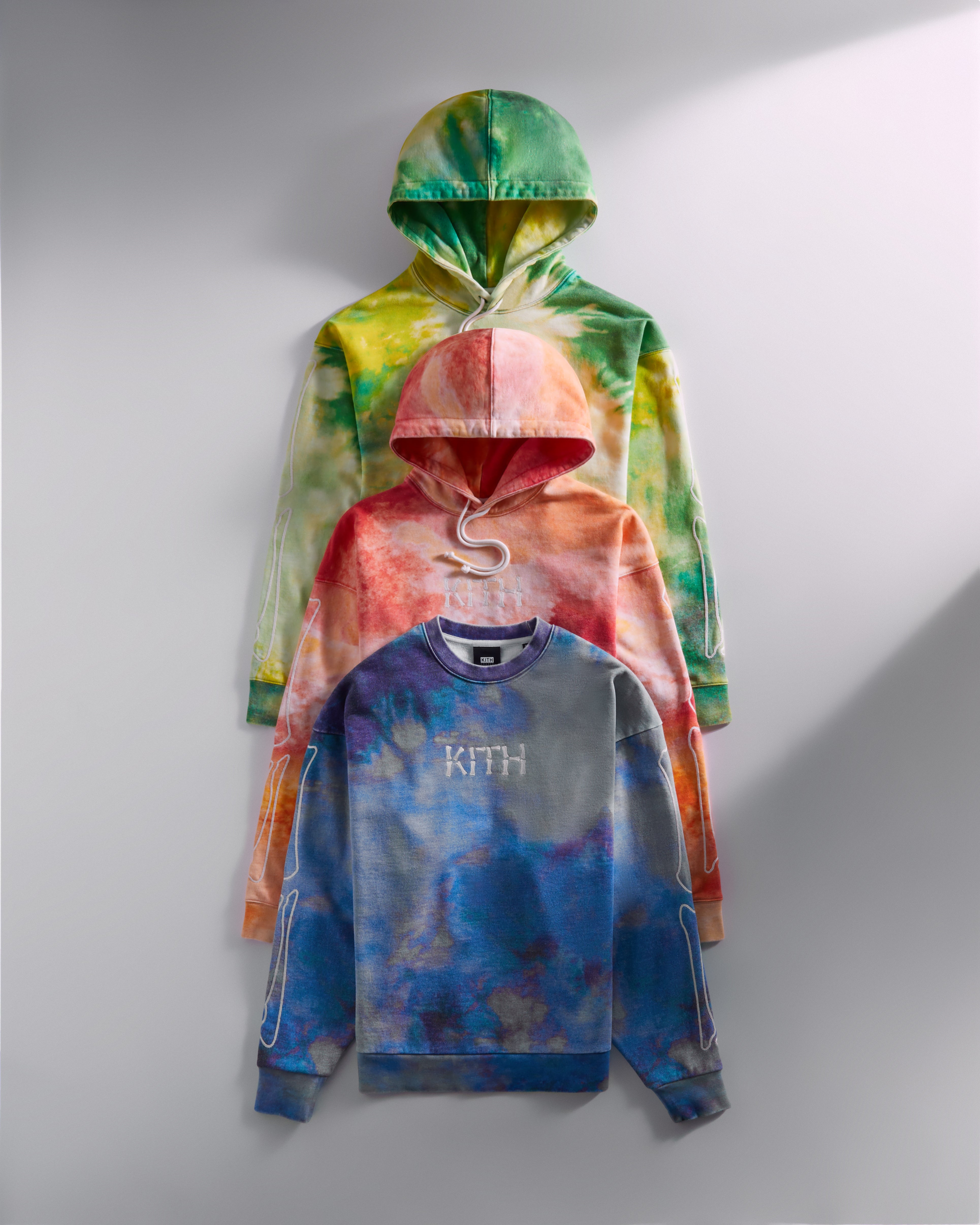 メンズKITH TREATS hoodie size L - パーカー